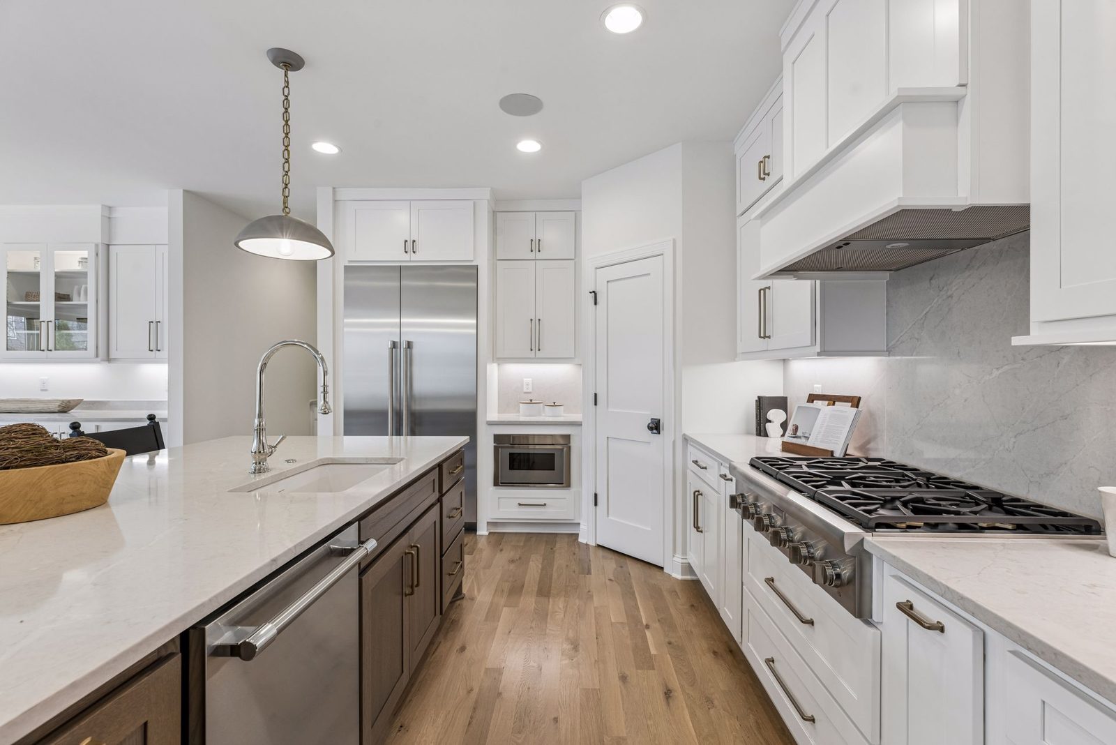 Ewing Elegance — Edina, MN