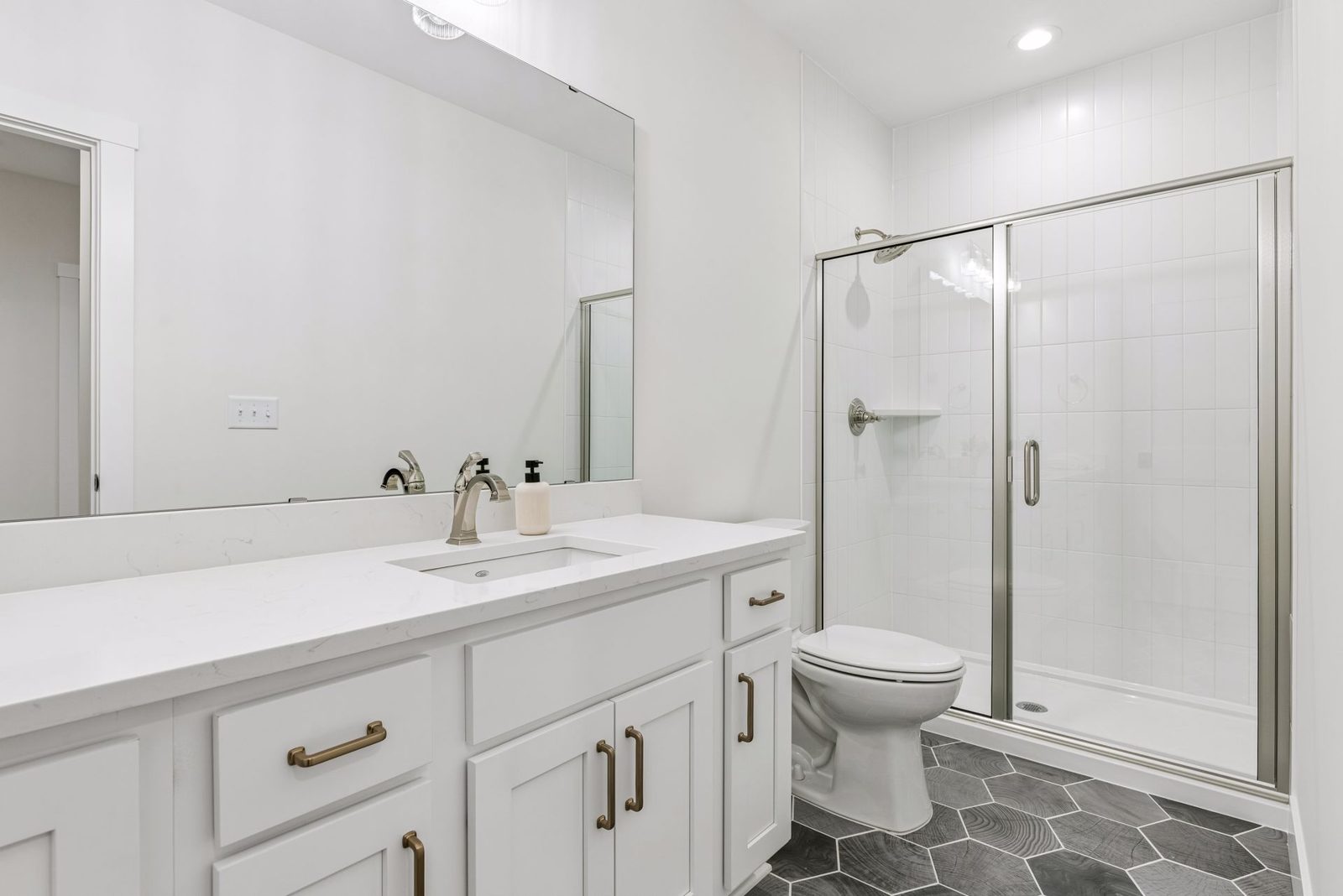 Ewing Elegance — Edina, MN